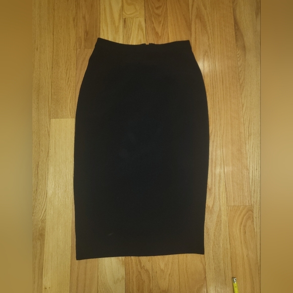 4. DRESS THE POPULATION 3 PIECE BUNDLE SIZE SMALL - Picture 9 of 12